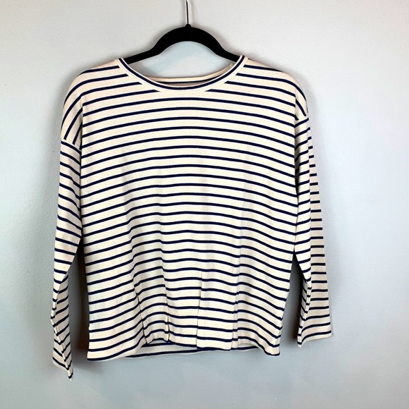 Vineyard Vines Striped Gathered Hem Top NWT - Picture 4 of 6